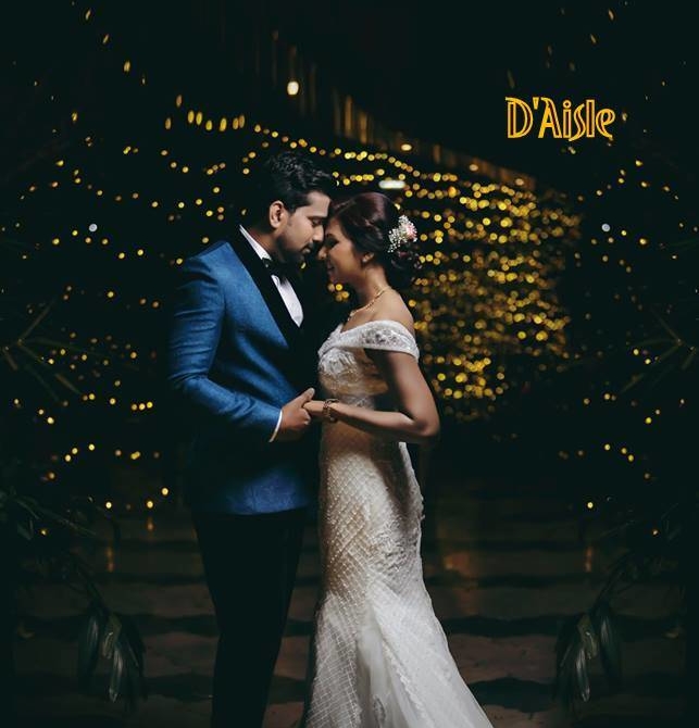 636 Wedding Dress Kerala Images, Stock Photos, 3D objects, & Vectors |  Shutterstock