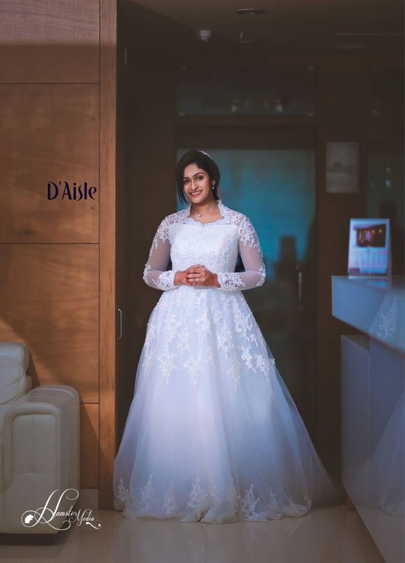 Thumbs down for wedding gowns in Kerala